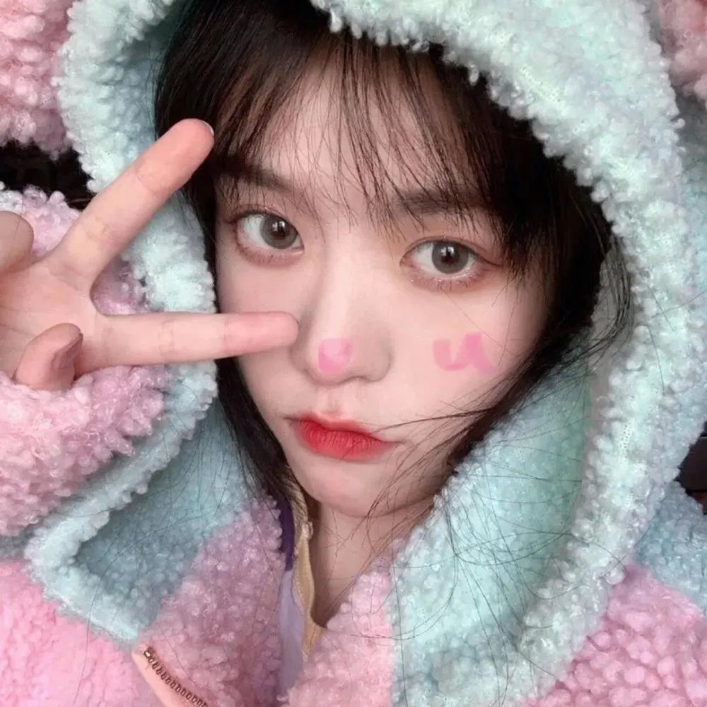 莫滕船长与蜘蛛女王