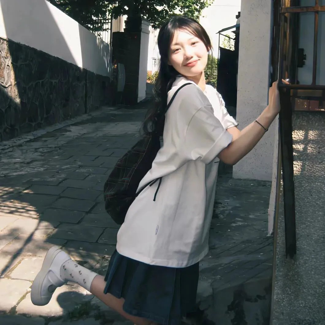 雨夜闪灵